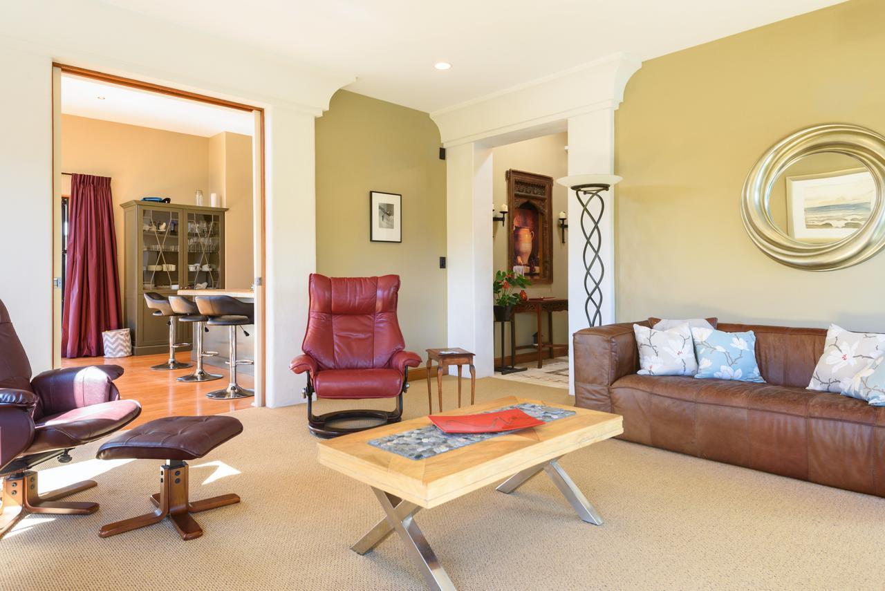 Tuscan Retreat Bed & Breakfast - Adults Only Bed & Breakfast Papamoa Luaran gambar
